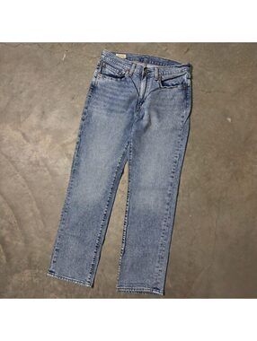Levi's Premium 514 Jeans Mens 31x30 Light Wash Clean